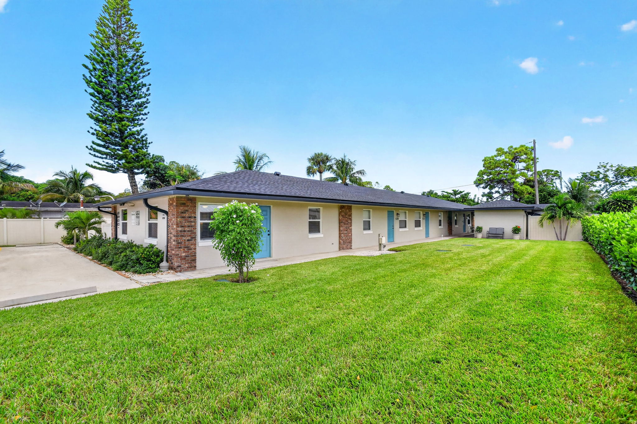 4317 Vermont